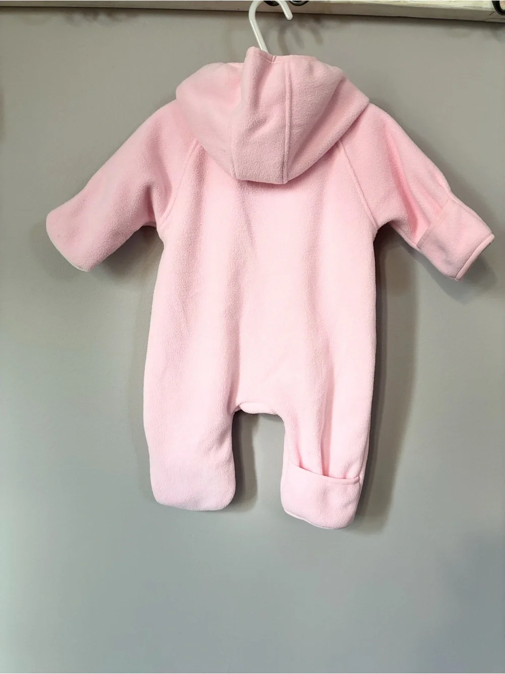 Baby Pink Fleece Hooded Footless/Convertible Coverall – Size 6–9M